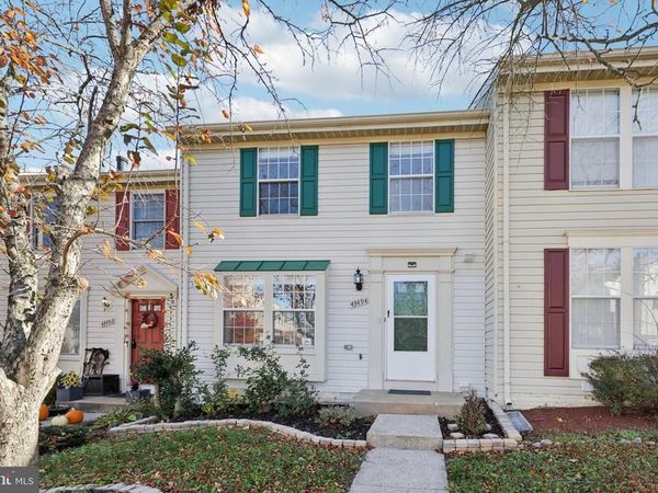 43494 POSTRAIL SQUARE, ASHBURN, VA 20147