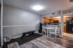 448 Deerwood Street photo 4