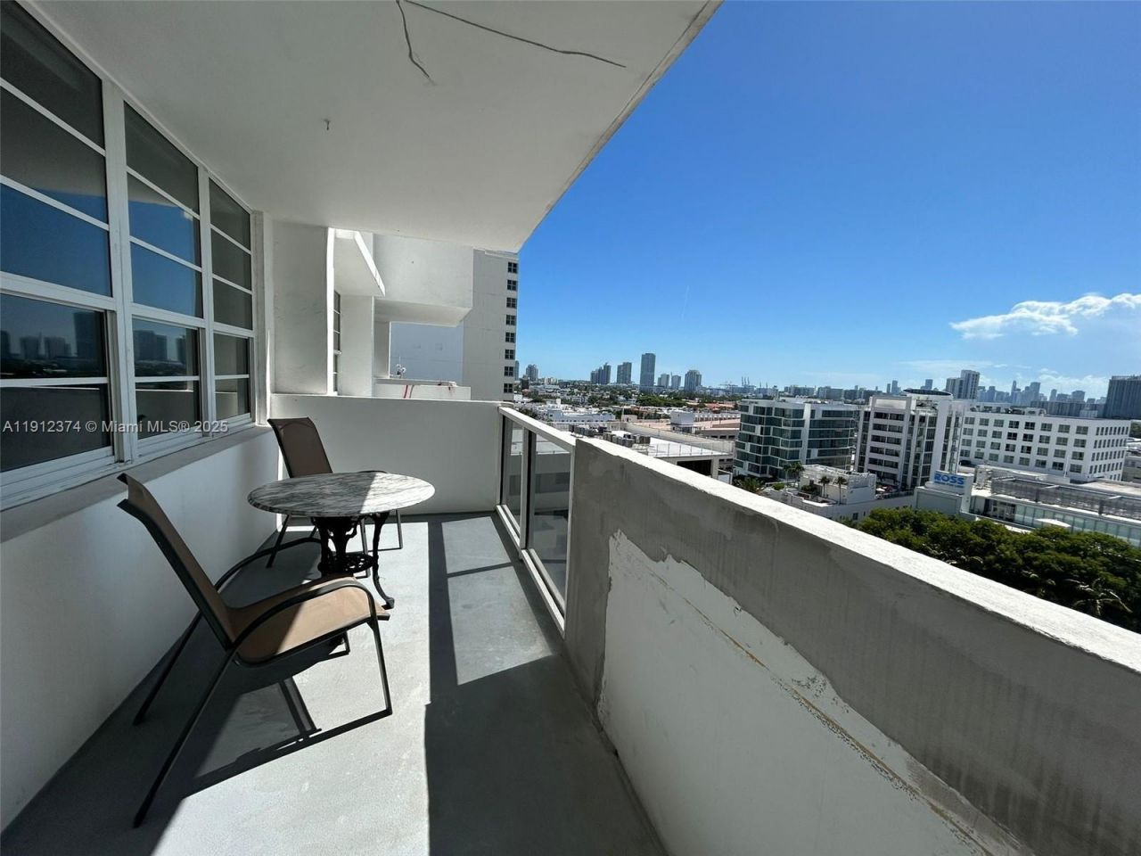 100 Lincoln Rd, Unit 1220, Miami Beach, FL 33139 Photo