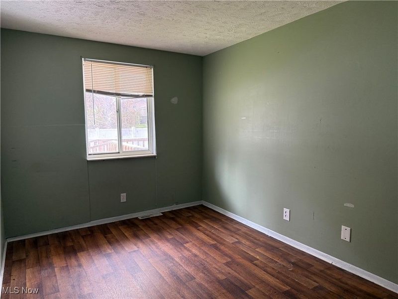 215 21st Street SE, Massillon, OH 44646 Photo 10