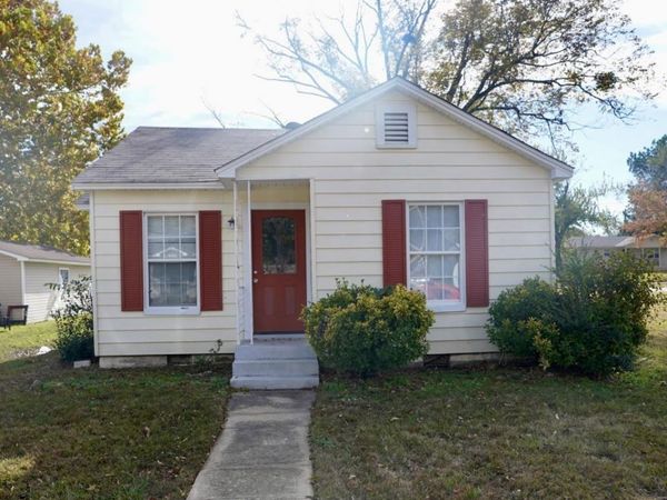309 Roosevelt Cir, Morrilton, AR 72110