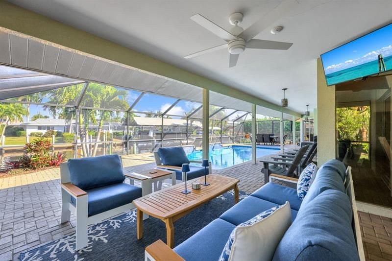 5805 SW 1st Place, Cape Coral, FL 33914 Photo