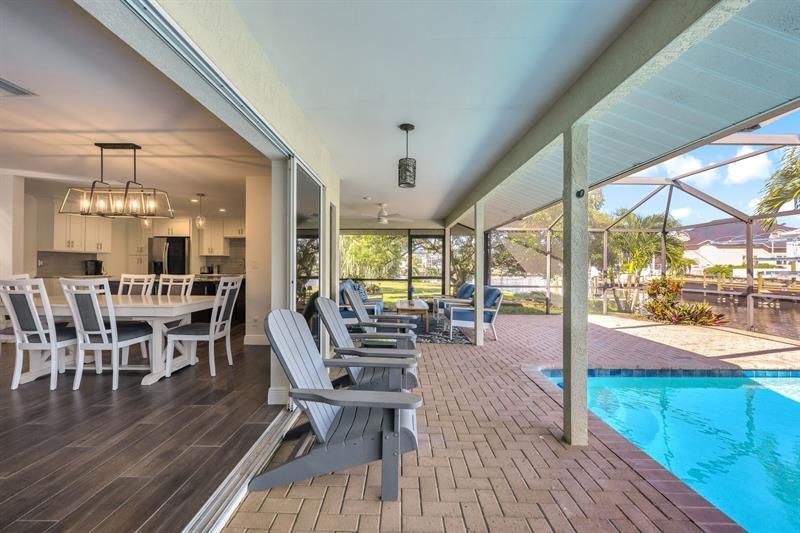 5805 SW 1st Place, Cape Coral, FL 33914 Photo