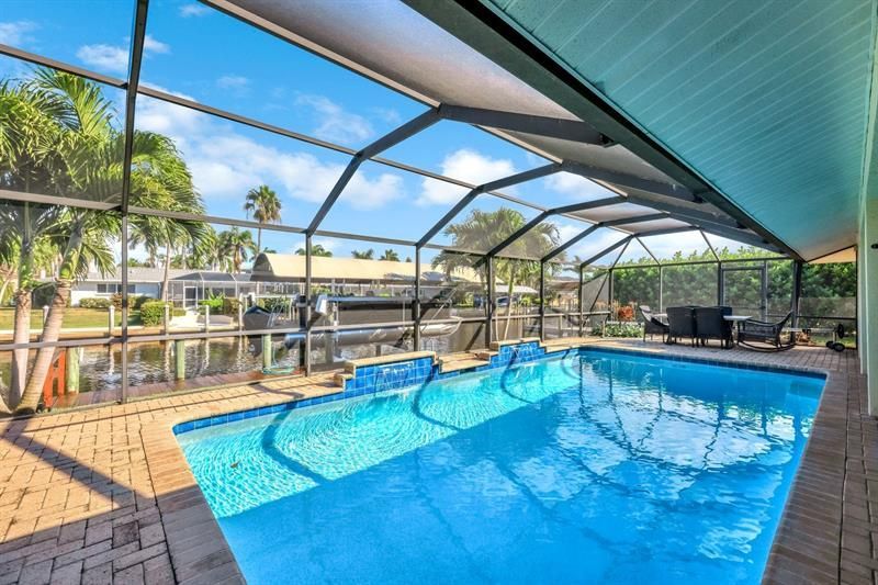 5805 SW 1st Place, Cape Coral, FL 33914 Photo