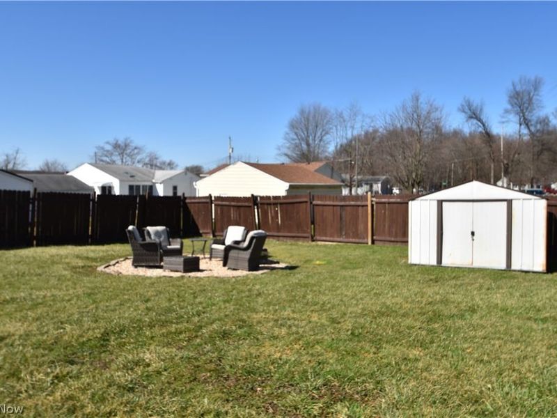 2521 Beech Street, Girard, OH 44420 Photo 12