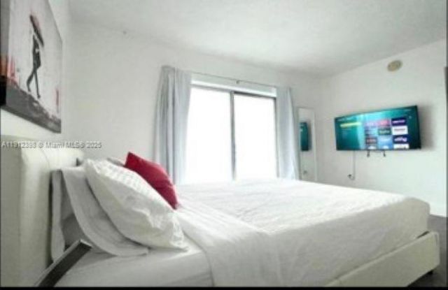 4271 NW South Tamiami Canal Dr, Miami, FL 33126 Photo