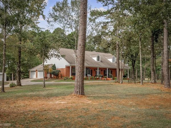 400 Crouch Road , Benton, LA 71006