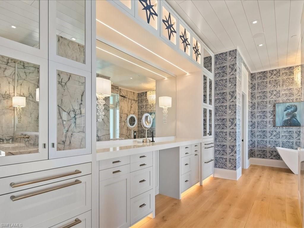 7409 Bay Colony Dr, Naples, FL 34108 Photo