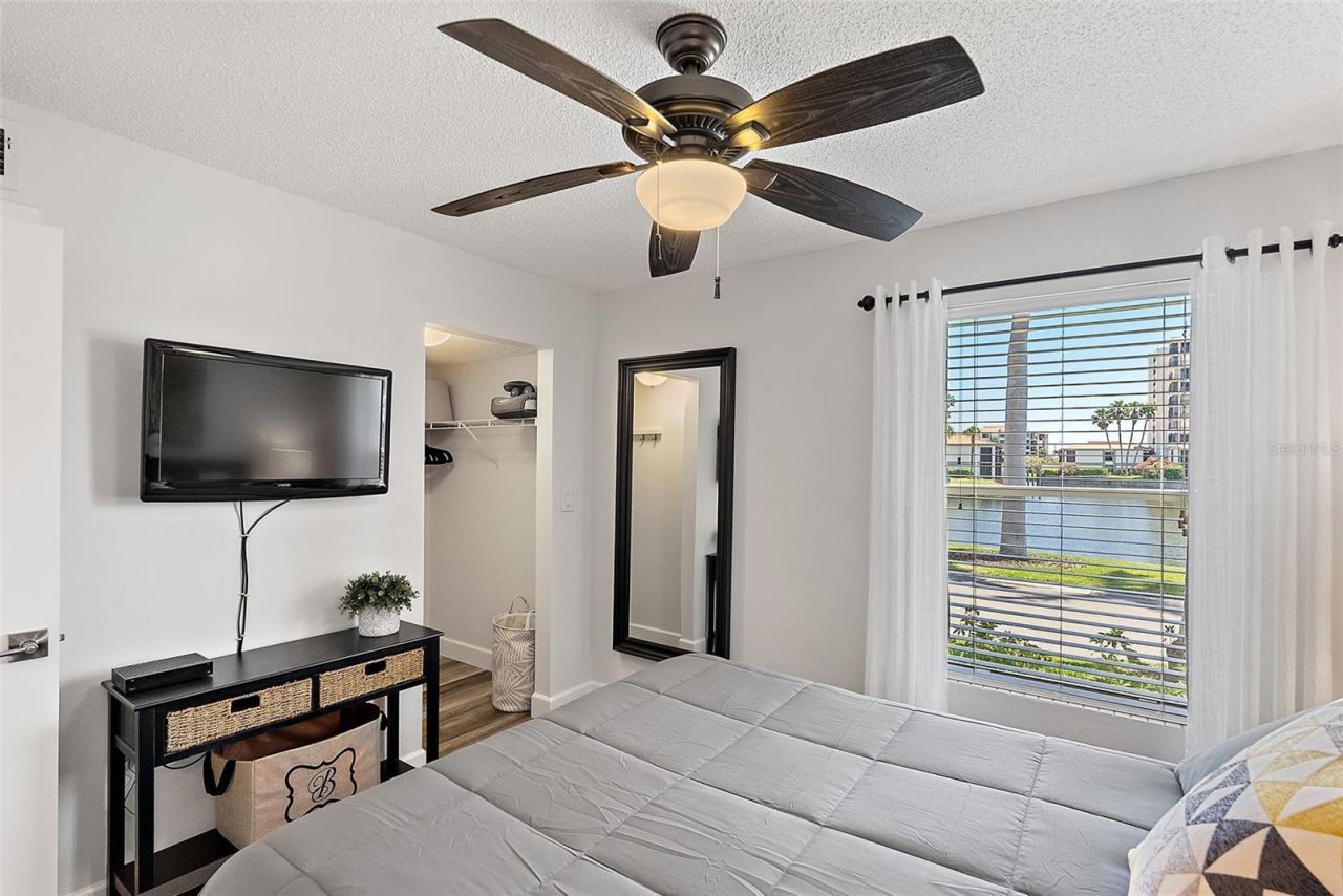 6100 Bahia Del Mar Circle, Unit 108, Saint Petersburg, FL 33715 Photo