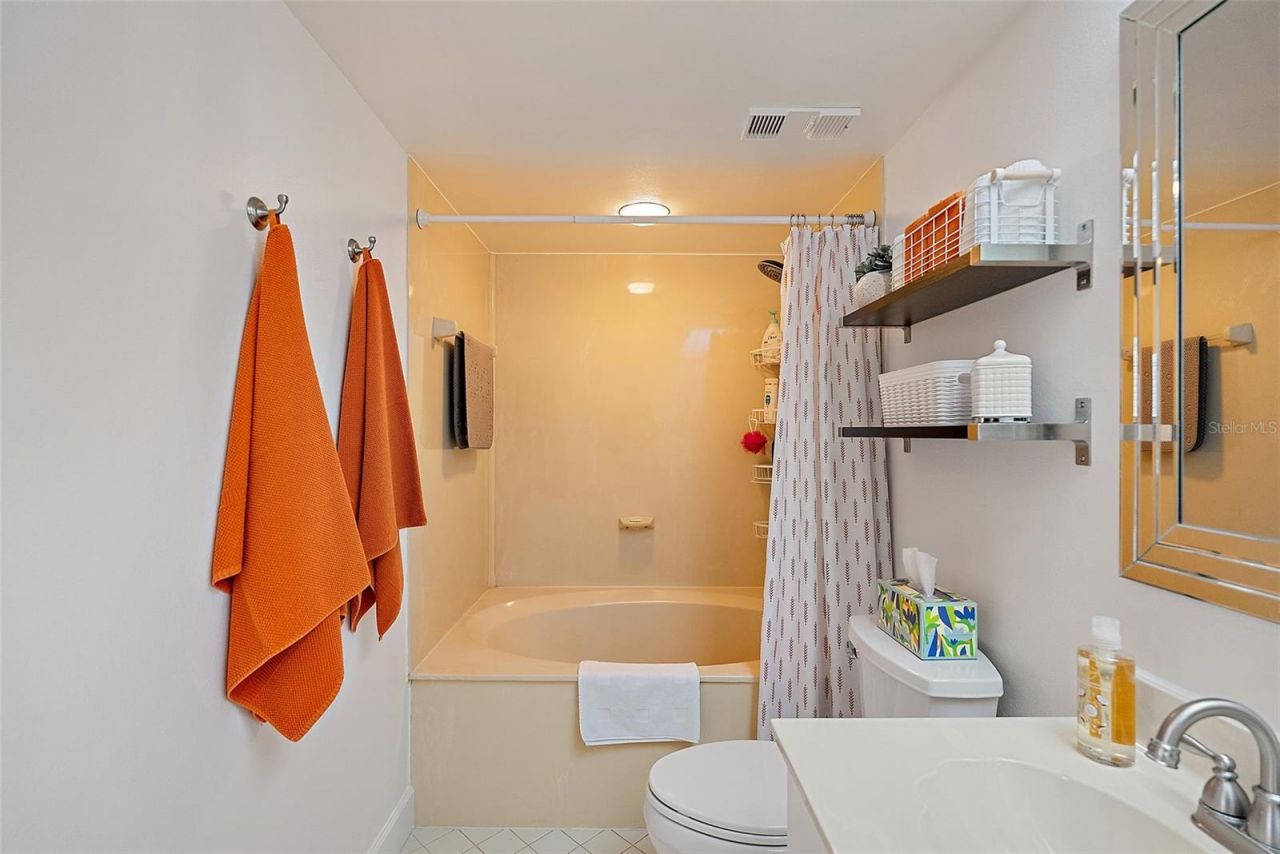 6100 Bahia Del Mar Circle, Unit 108, Saint Petersburg, FL 33715 Photo