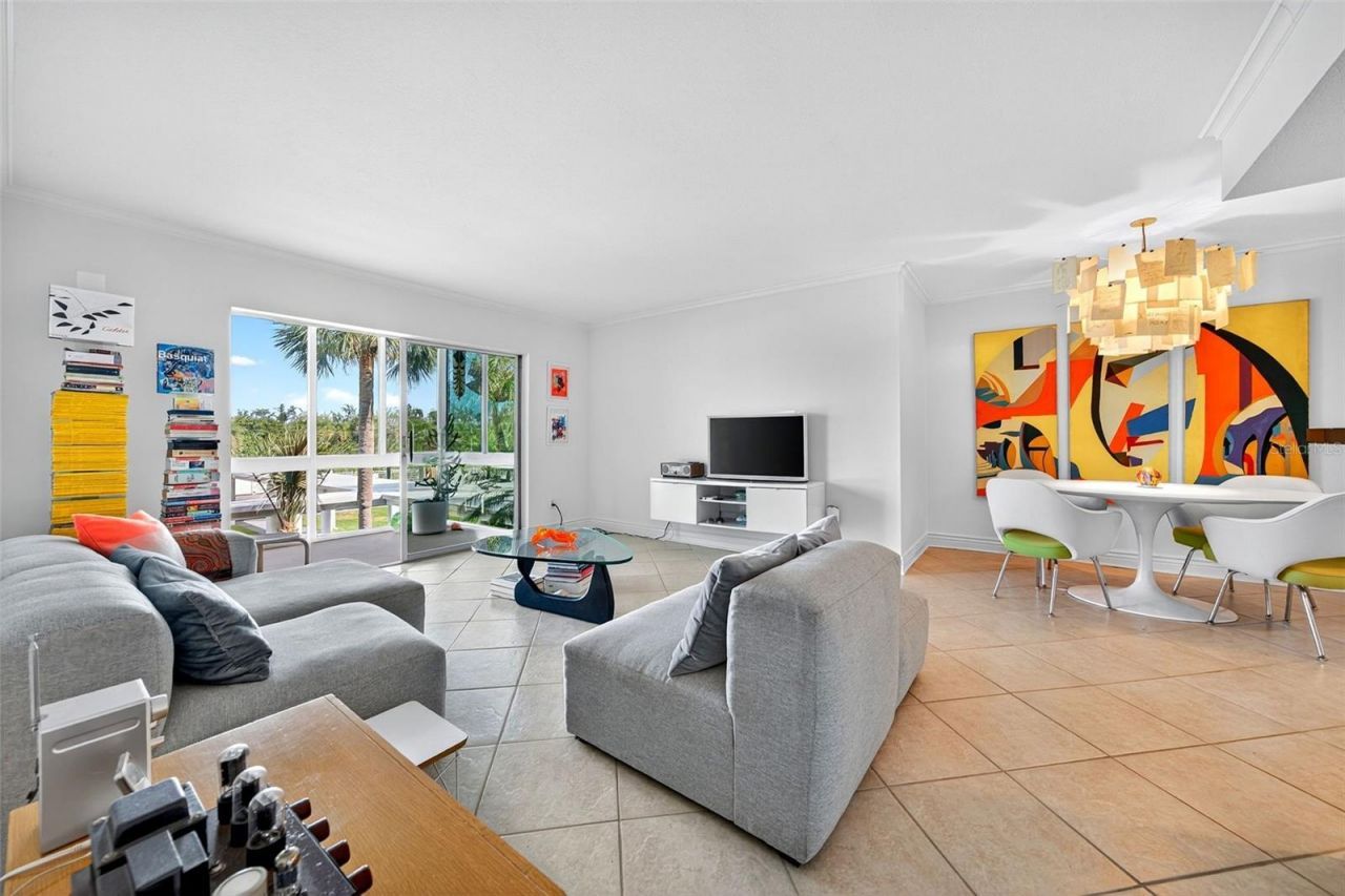 2100 Benjamin Franklin Drive, Unit 203, Sarasota, FL 34236 Photo