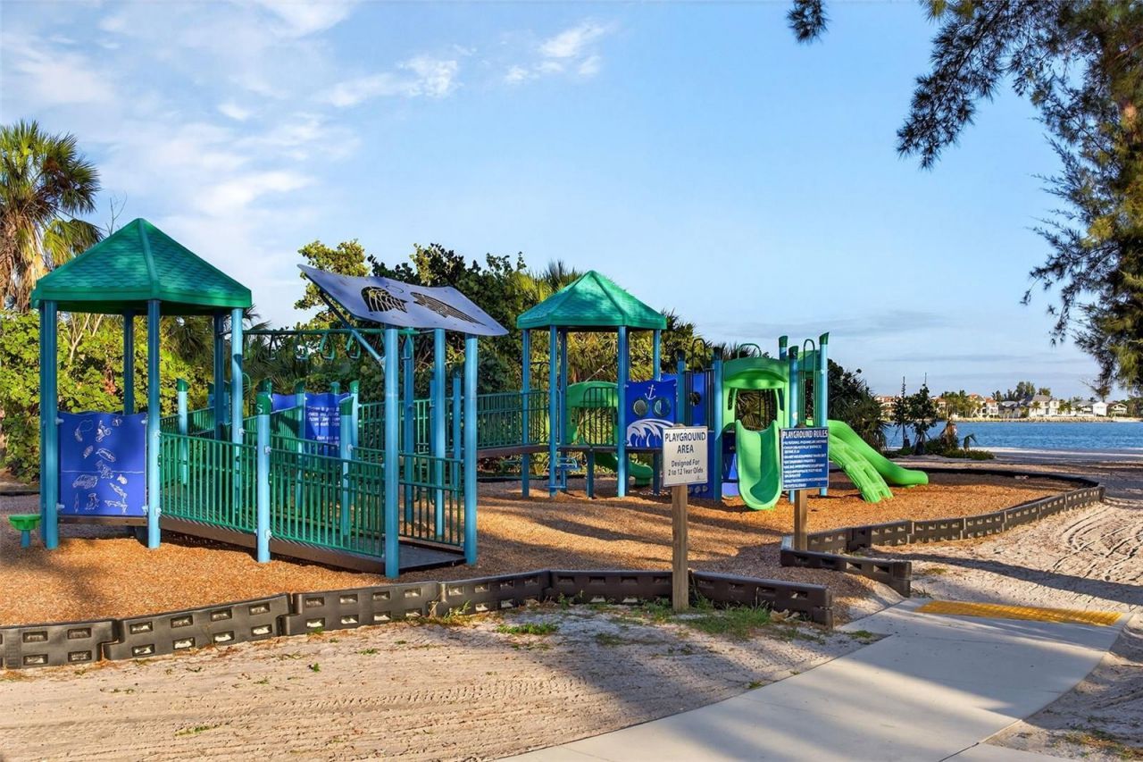 2100 Benjamin Franklin Drive, Unit 203, Sarasota, FL 34236 Photo