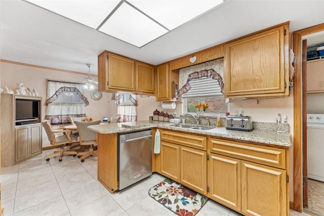 620 Red Sail Lane, Altamonte Springs, FL 32701 Photo