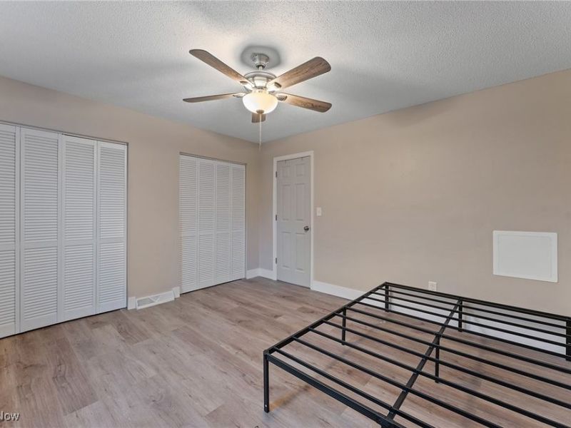 103 Gladstone Street, Campbell, OH 44405 Photo 12