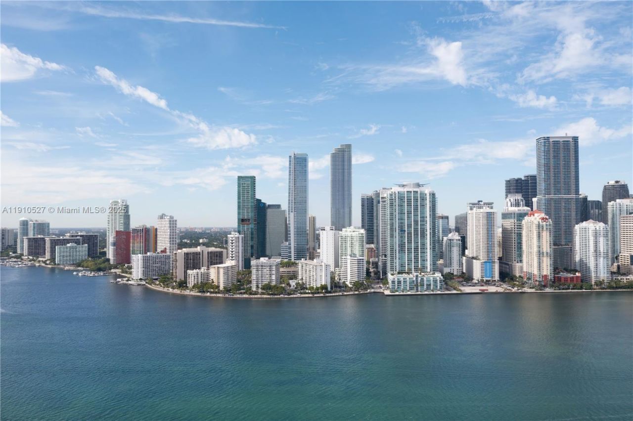 1420 S Miami Ave, Unit 5502, Miami, FL 33130 Photo