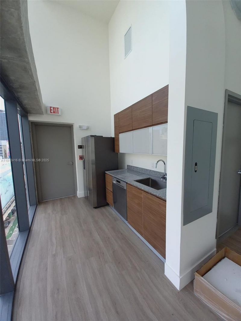 30 SW 1st St, Unit 601, Miami, FL 33130 Photo