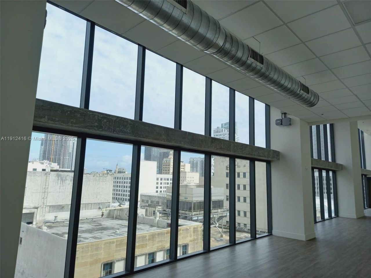 30 SW 1st St, Unit 601, Miami, FL 33130 Photo