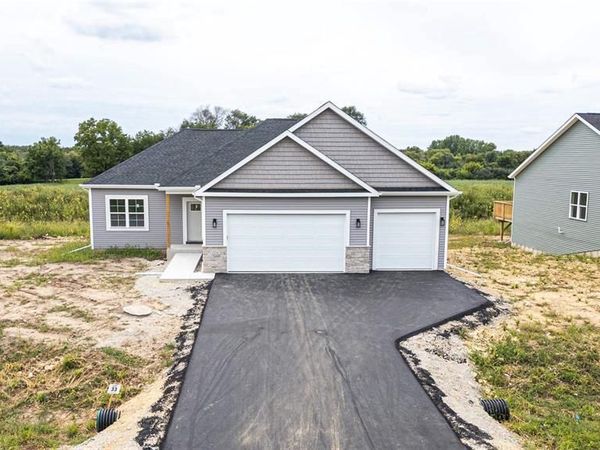 924 Duke STREET, Brownsville, WI 53006