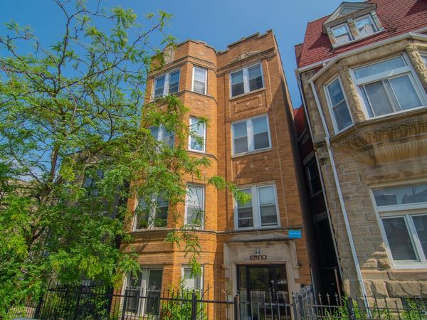 3012 W Warren Boulevard, Chicago, IL 60612