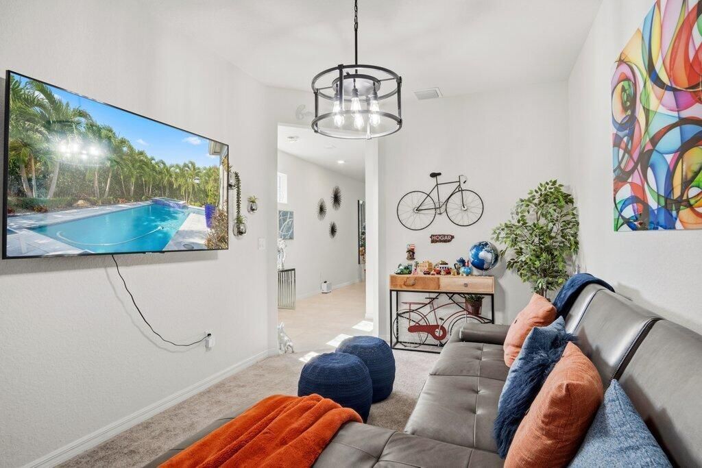 1592 Bursera Terrace, Hollywood, FL 33021 Photo