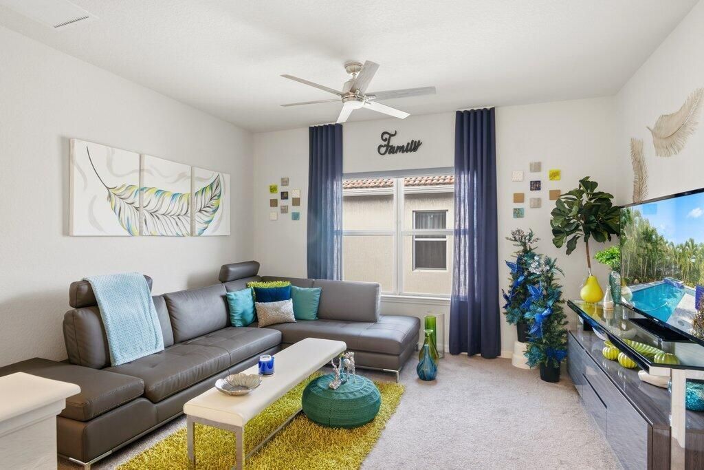 1592 Bursera Terrace, Hollywood, FL 33021 Photo