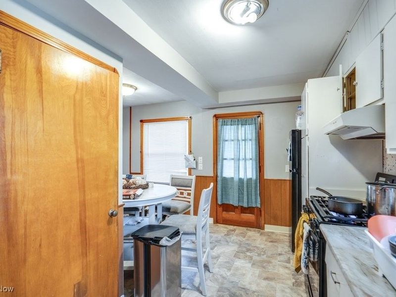 29800 Robert Street, Wickliffe, OH 44092 Photo 14