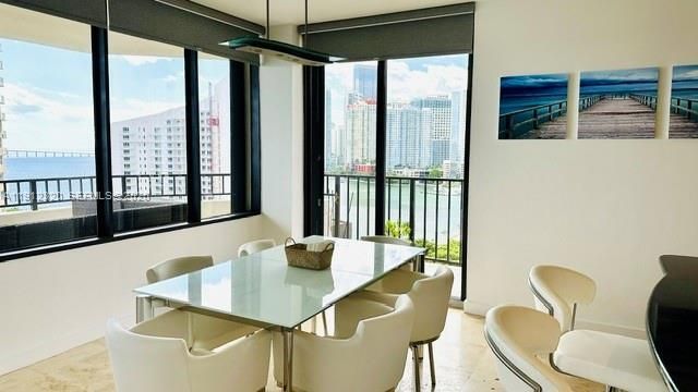 520 Brickell Key Dr, Unit A1615, Miami, FL 33131 Photo