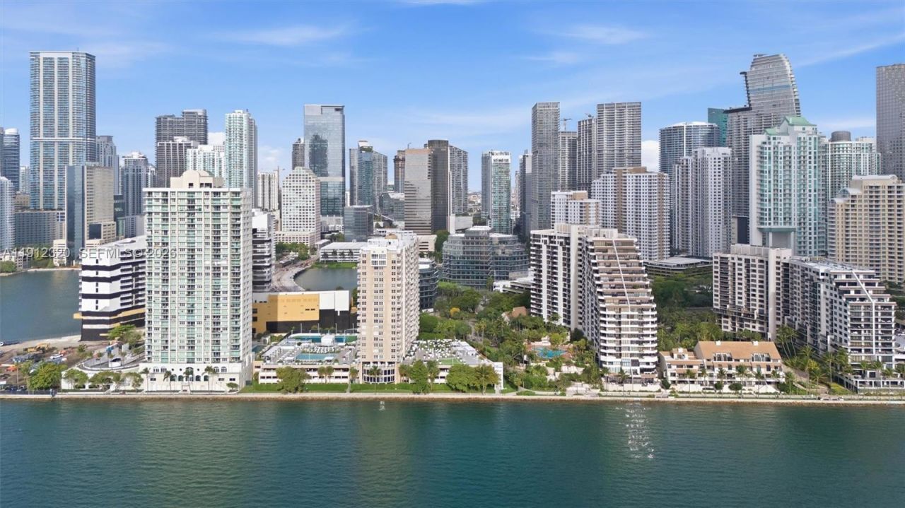 520 Brickell Key Dr, Unit A1615, Miami, FL 33131 Photo