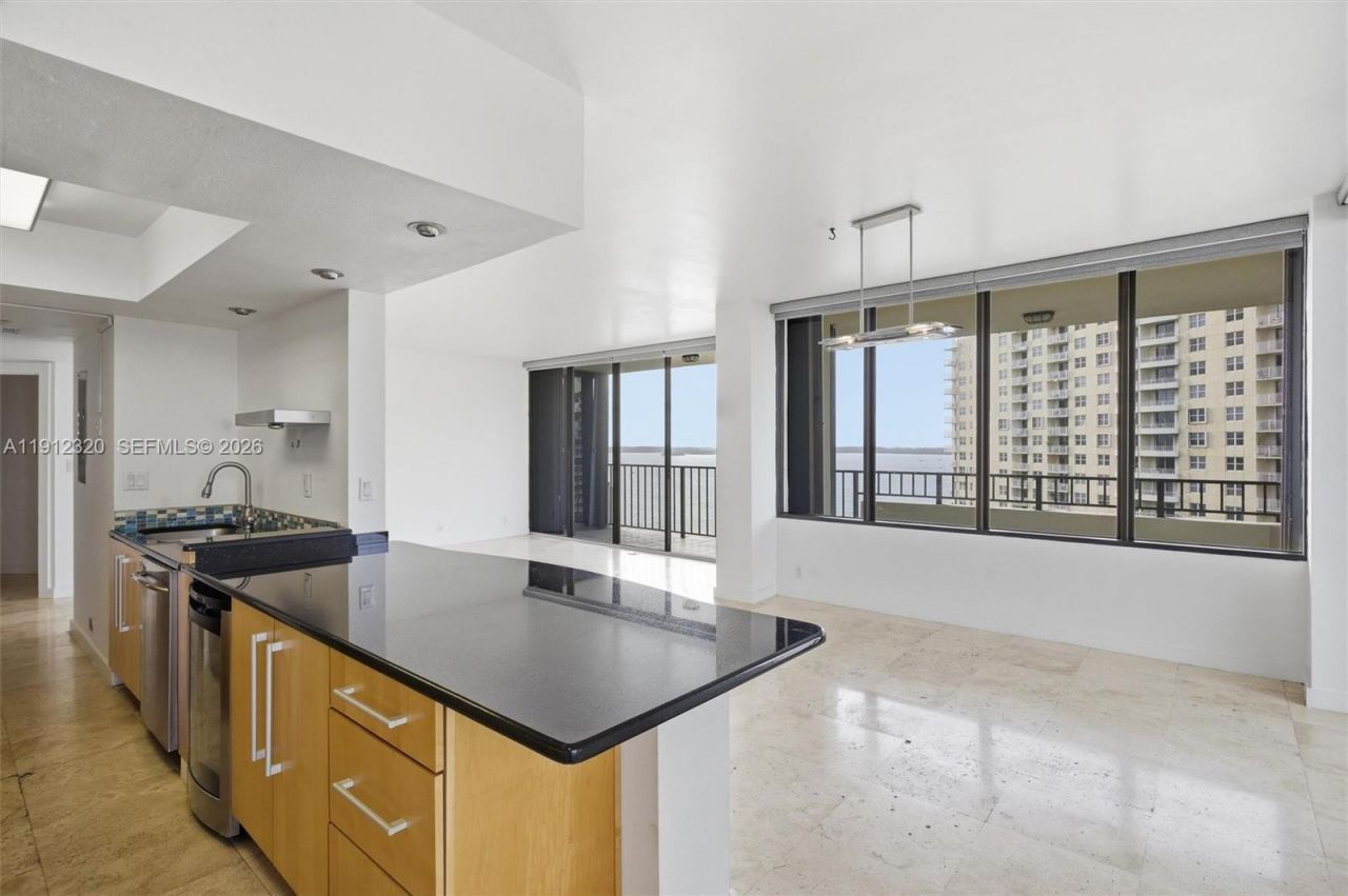 520 Brickell Key Dr, Unit A1615, Miami, FL 33131 Photo