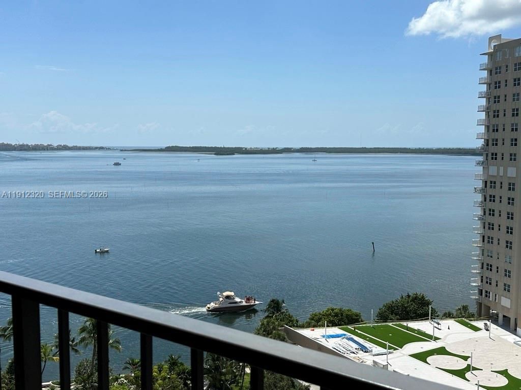 520 Brickell Key Dr, Unit A1615, Miami, FL 33131 Photo