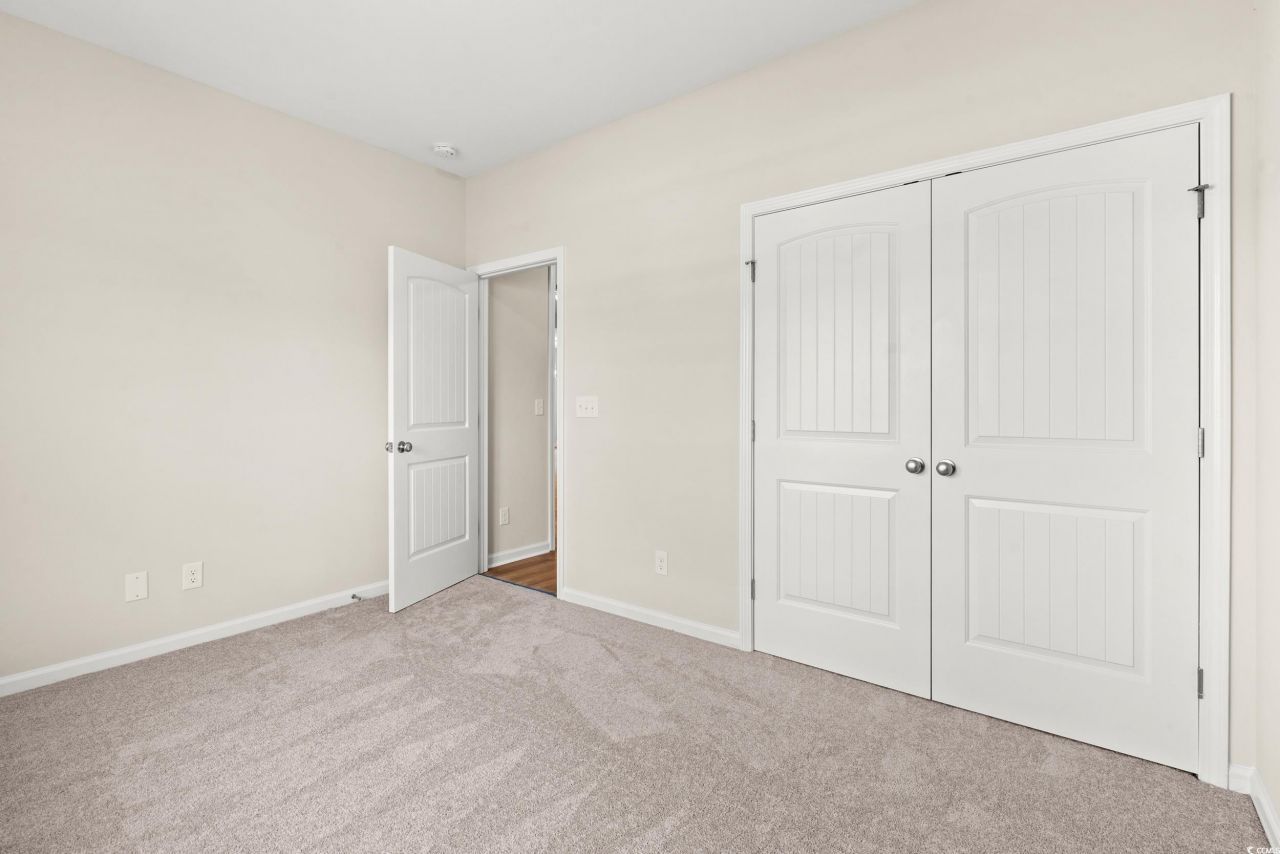 1000 Woodside Dr. Photo 11