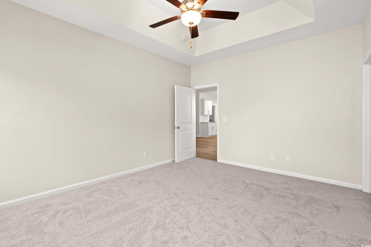 1000 Woodside Dr. Photo 8