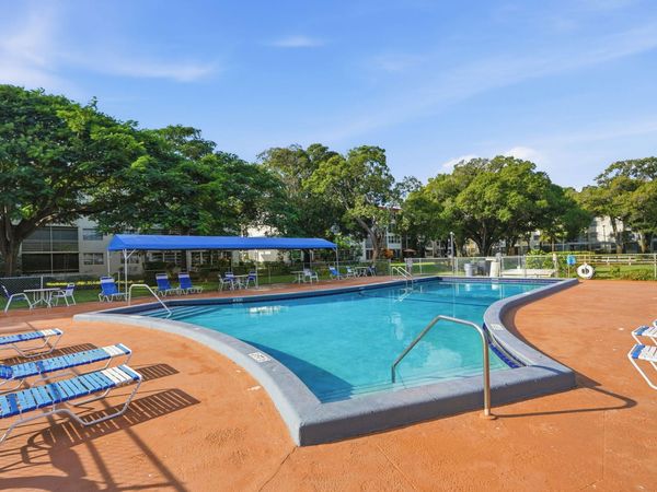 3000 NW 48th Terrace, Unit 130, Lauderdale Lakes, FL 33313