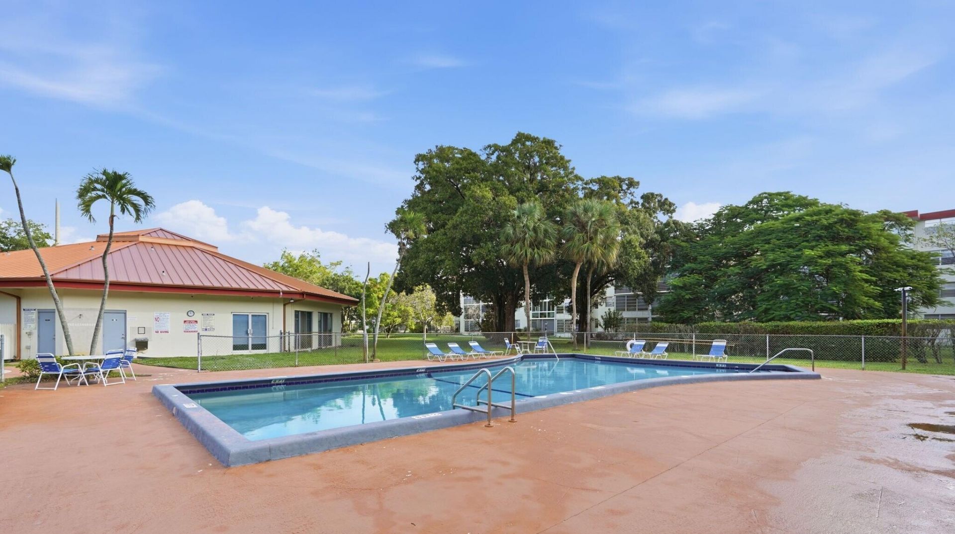 3000 NW 48th Terrace, Unit 130, Lauderdale Lakes, FL 33313 Photo