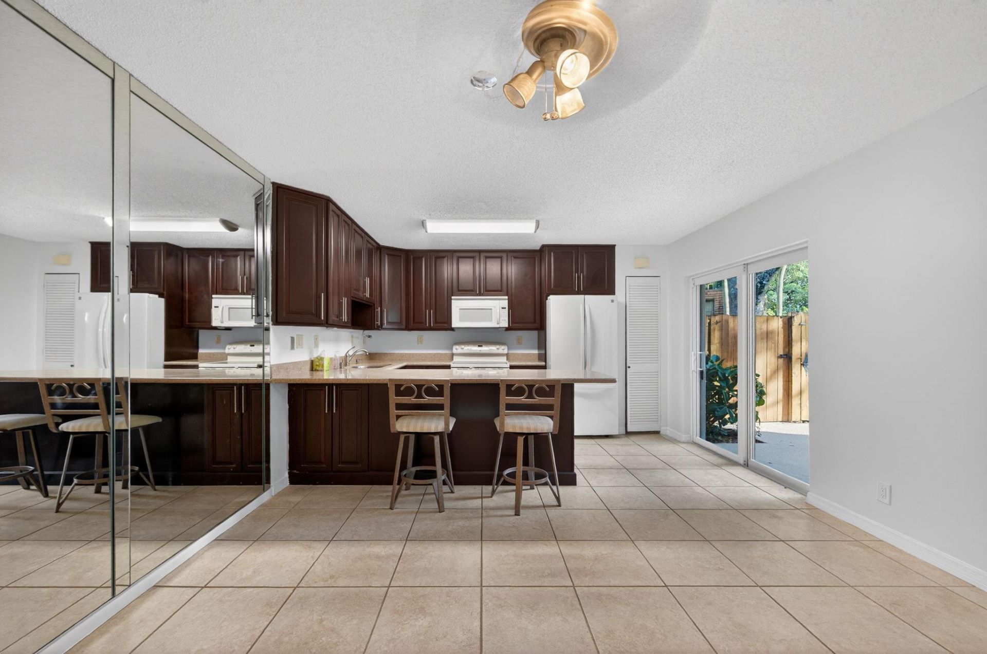 9110 SW 22nd Court, Unit D-4, Davie, FL 33324 Photo