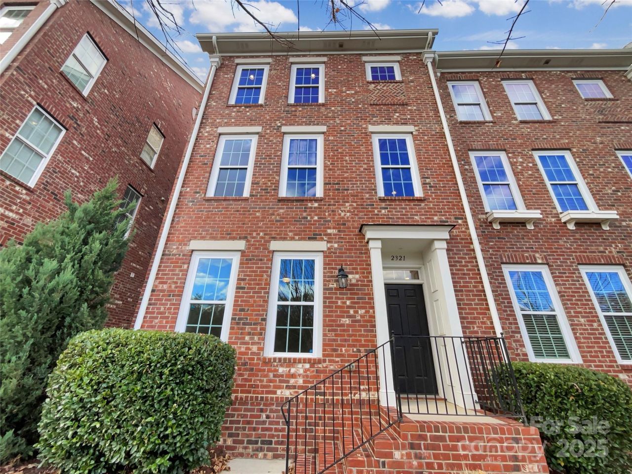 2321 Silver Crescent Drive, Charlotte, NC 28273 Main Photo