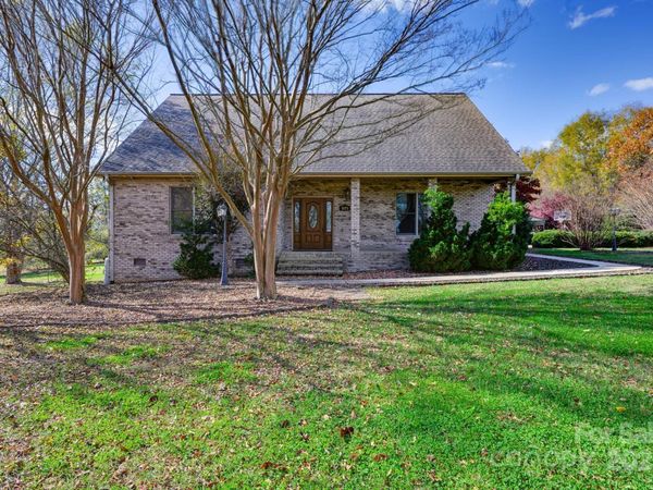 1071 Caleb Setzer Road, Newton, NC 28658