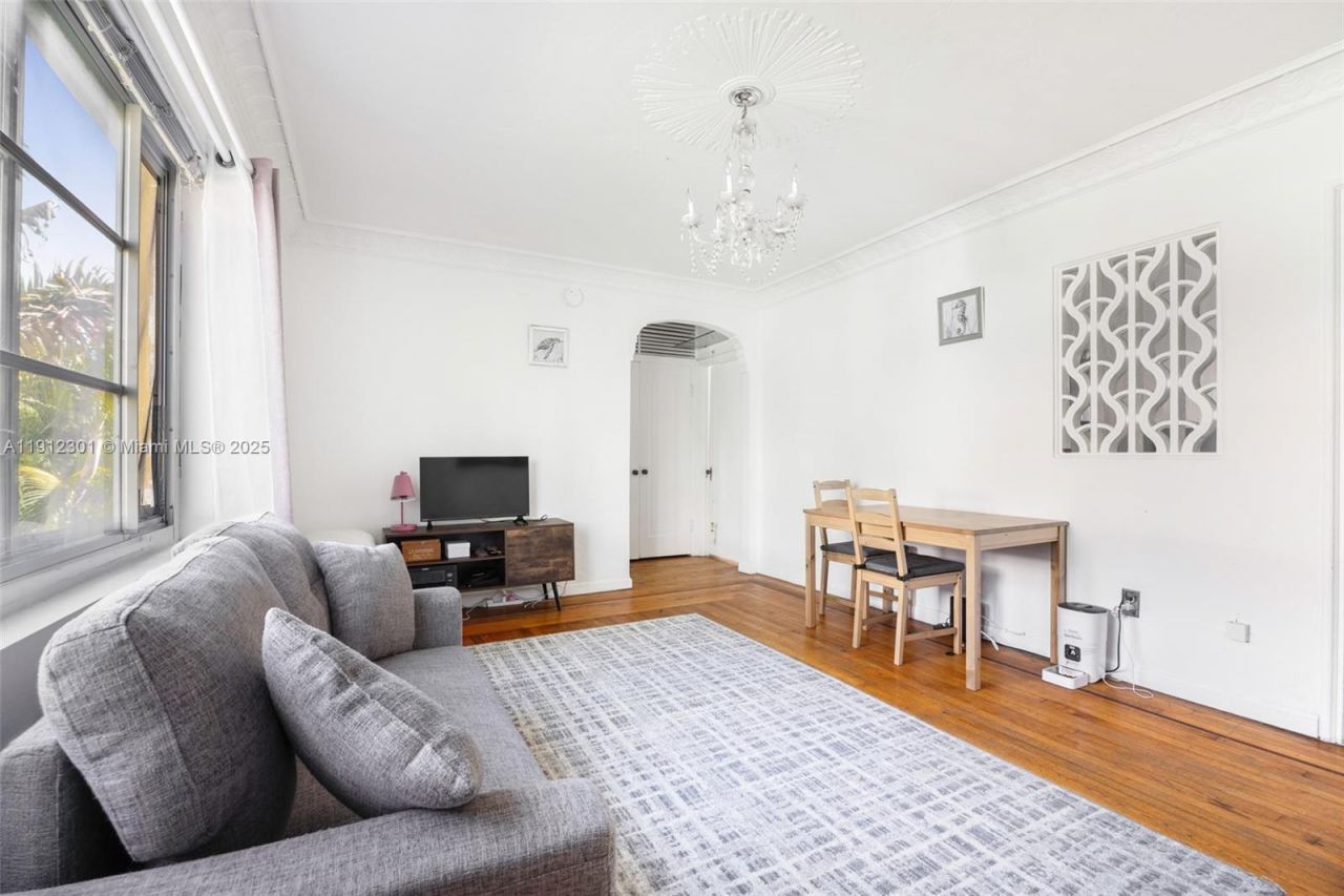 846 Jefferson Ave, Unit 3, Miami Beach, FL 33139 Photo