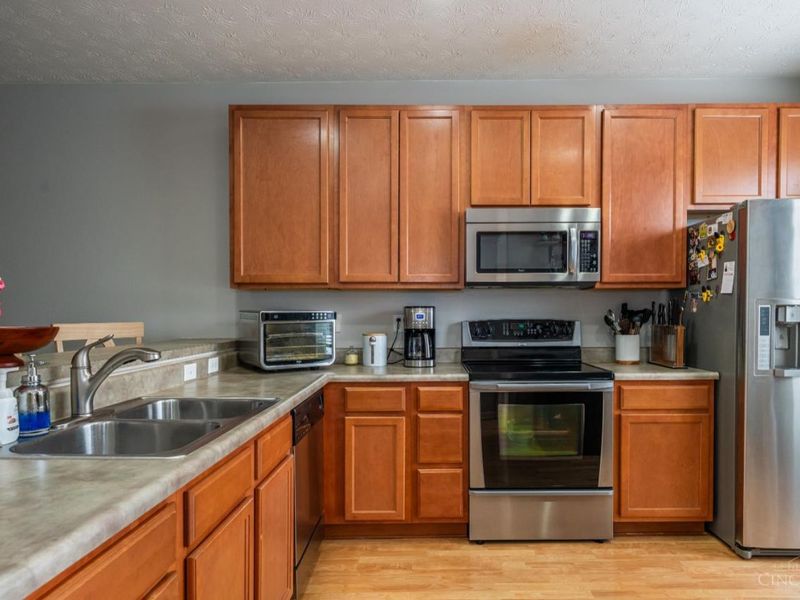 4300 Straight Arrow Road, Beavercreek, OH 45430 Photo 4