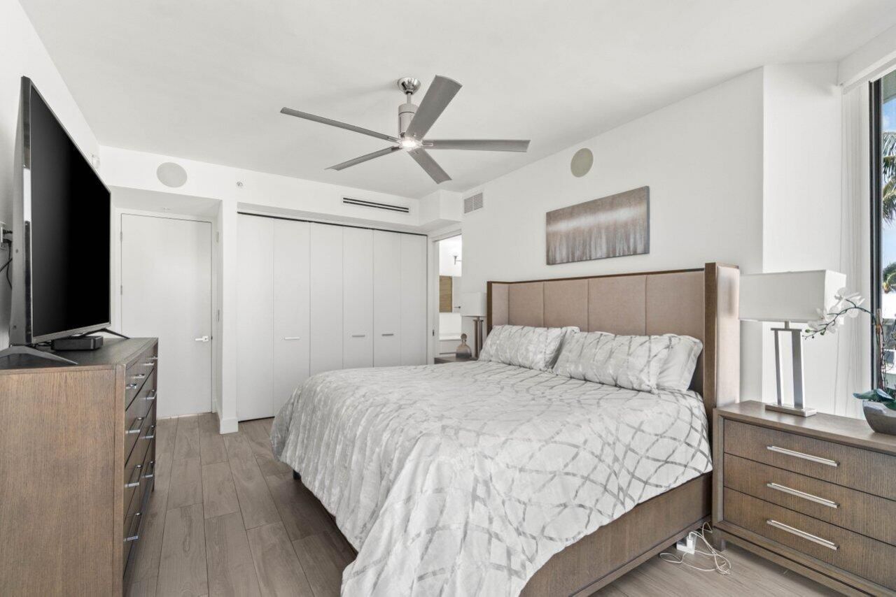 106 Inlet Way, Unit 304, Palm Beach Shores, FL 33404 Photo