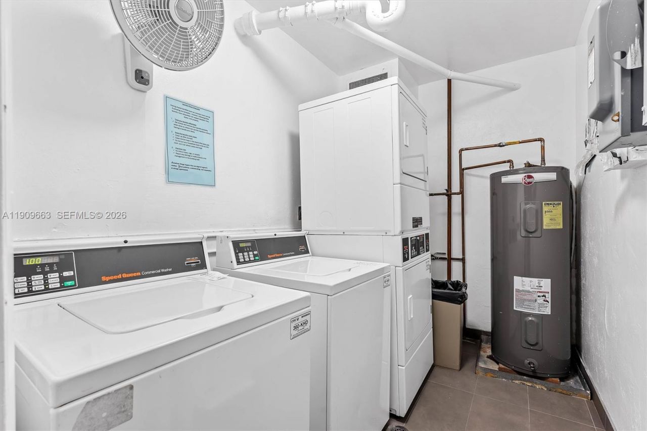 3333 NE 34th St, Unit 914, Fort Lauderdale, FL 33308 Photo