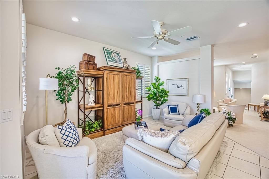 13991 Lake Mahogany Blvd, Unit 2424, Fort Myers, FL 33907 Photo