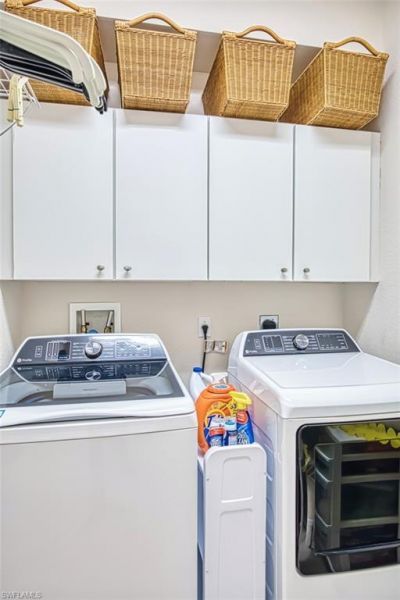 13991 Lake Mahogany Blvd, Unit 2424, Fort Myers, FL 33907 Photo
