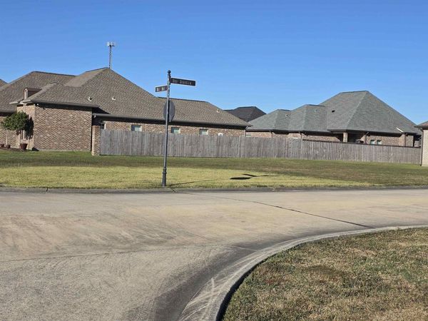 273 Rue Max, Houma, LA 70364