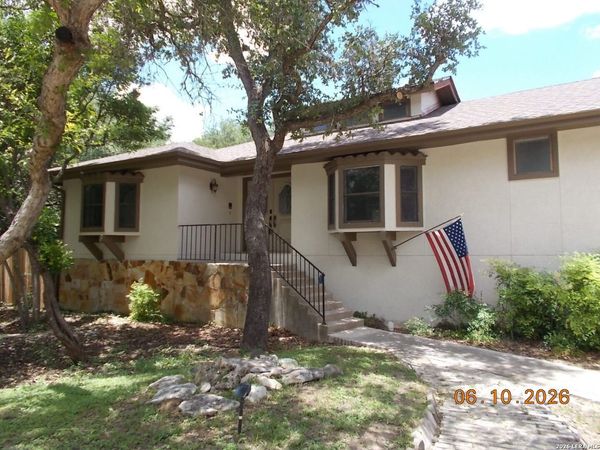 1247 Abbotsbury, Universal City, TX 78148