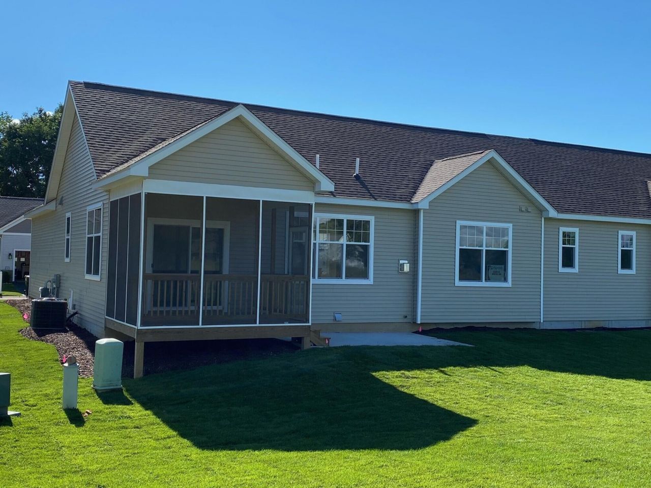 5660 Trail Side Lane, Unit 4, Whitmore Lake, MI 48189 Main Photo