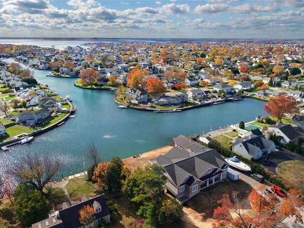 4530 Merrick Road, Massapequa, NY 11758