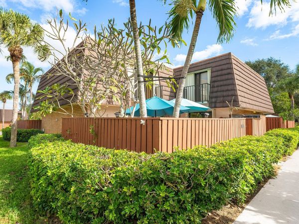 2029 20th Court, Unit 65d, Jupiter, FL 33477