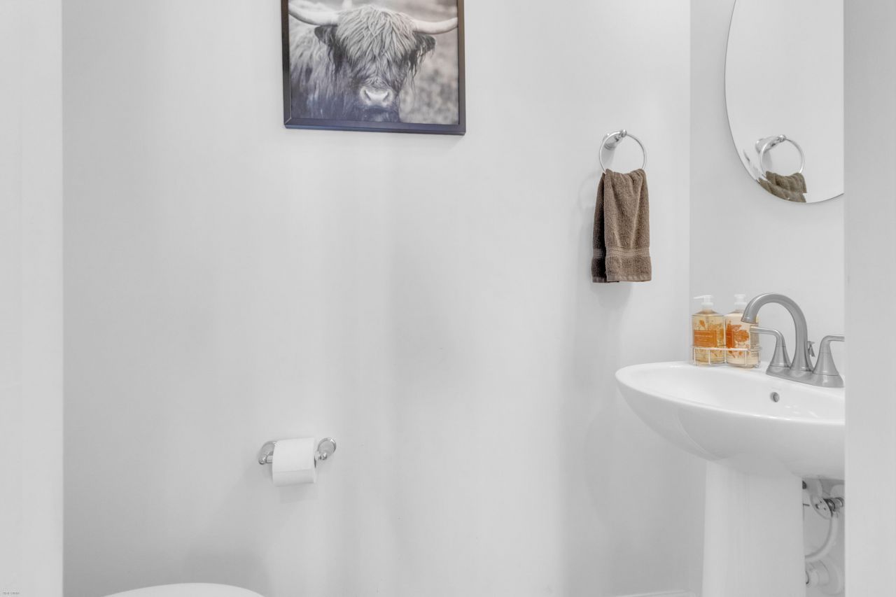 865 Recess Point Dr 25 Drive Photo 13