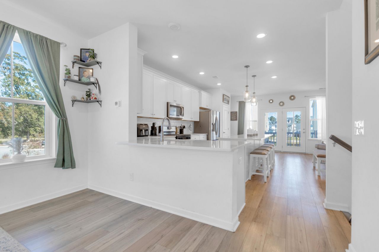 865 Recess Point Dr 25 Drive Photo 18